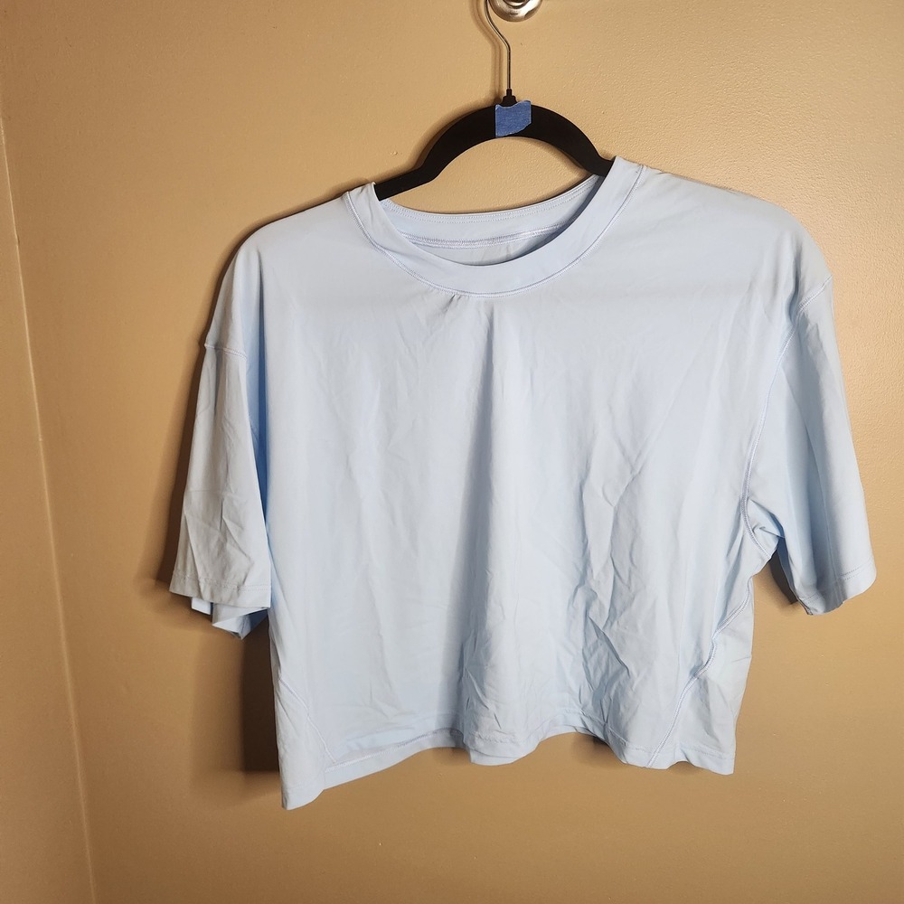 Athleta Ultimate Crop Tee Light Blue Size S